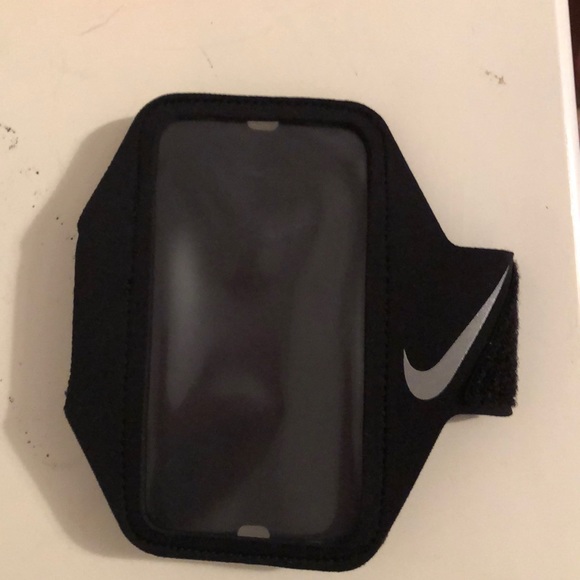 Runners case - Picture 1 of 2